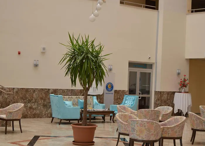 מלון Uygulama Oteli Kumluca